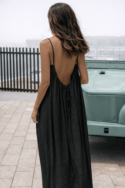Backless Maxi Dress Velle Noir Backless Maxi Dress Velle Noir