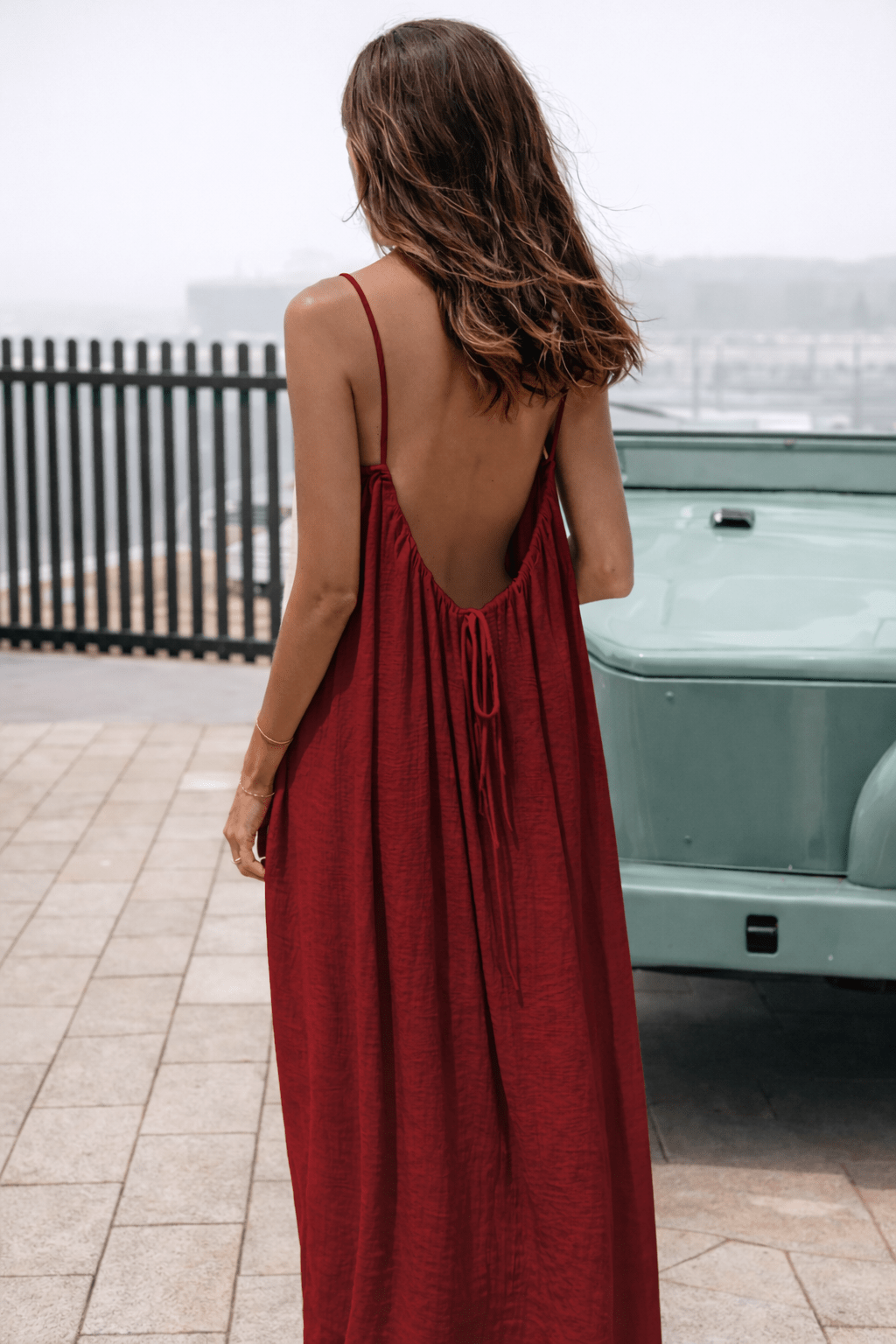 Backless Maxi Dress Velle Noir Backless Maxi Dress Velle Noir